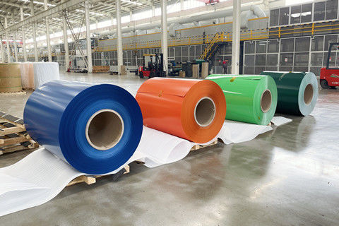 5000-serie Kleurgecoate aluminium spoel PVDF gebruikt voor vervoer