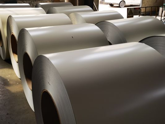 0.2-6.0mm Kleurgecoate aluminium dakband, hoogwaardige voorgeverfde aluminiumband