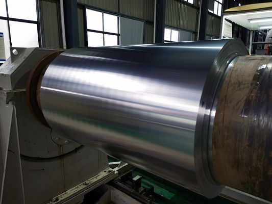 PVDF voorgeverfde aluminium spoel voor dak- en wandbouwmateriaal