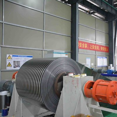 PVDF dubbele geverfde aluminium spoelen 0,7 mm Dikte AA 3105 gebruikt voor goot systeem