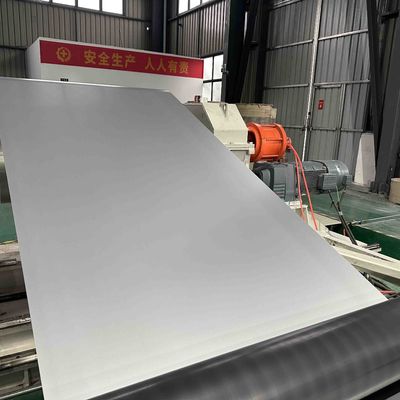 1.5mm legering 3003 Kleurgecoate aluminium spoel voor treinbusstation