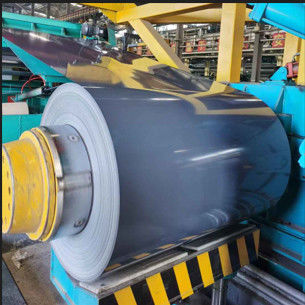 Goede kleur- en glansstabiliteit Aluminium gecoate rol voor productie dakdek