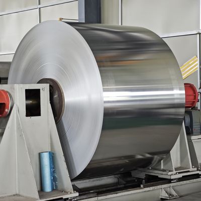 Legering 3003 0,6 mm Voorgeverfde aluminiumplaat voor zonne- en zonne-isolatiepanelen
