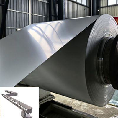 Leger 3105 Ral 7035 Grijze kleur 26 Gauge 0,45 mm Dik 350 mm Breed PE Voorgeverfde aluminium spoel voor het maken van aluminium goot