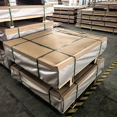 Aluminium platen van legering 3105 H24, 0,45 mm dik, Ral-kleur gecoat, voor buitenpanelen van gebouwen