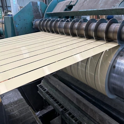 Aluminiumlegering 3003 H24 Zwarte kleur Aluminium spoel Voorgecoat Aluminium strip spoel 300mm Breedte 1,00mm Dikte Voor kanaal brief teken