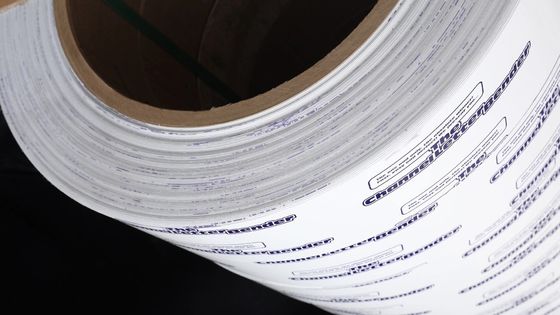 Aluminiumlegering 3003 H14 Wit, beide zijden Gekleurde aluminium spoel Voorgecoate aluminium stripspoel 300 mm breed en 1,00 mm dik voor kanaalletterteken