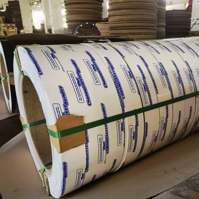 Hoogglans wit gekleurde aluminium coil (0,4-0,8 mm dikte, PE coating) voor binnendecoratie & meubelafwerkingen
