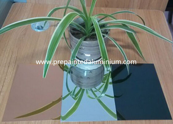 86% reflecterende hoogglans legering 1085 dikte 0,50 mm spiegelafwerking aluminium plaat goudkleur gebruikt voor huisdecoratie paneel