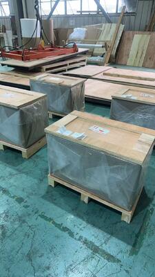 0,10 mm dikte 45 mm breedte voorgelakte aluminiumfolierol voor het oprolbare nokventilatietape maken