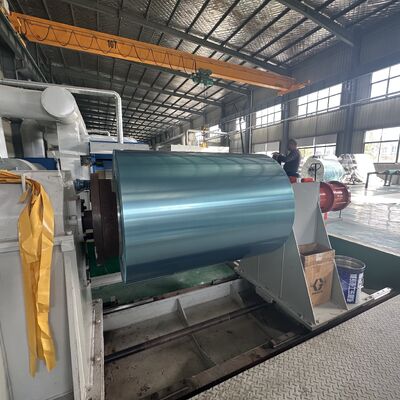 0.10 mm Dikte 45 mm Breedte Voorgeverfde aluminiumfolie spoel voor rollende Ridge ventilatie band