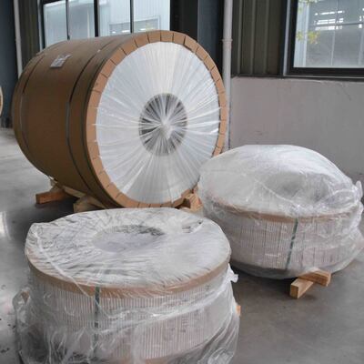 0,027'' x 11,75'' 15'' Aluminium dakgootrol met witte polyester coating voor regenwateropvangsysteem